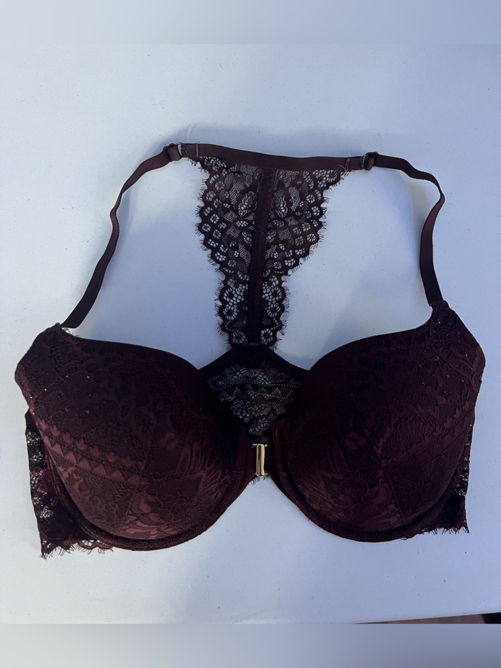 La Senza So Free Lace Underwire Bra in Burgundy Size 36D - front clasp